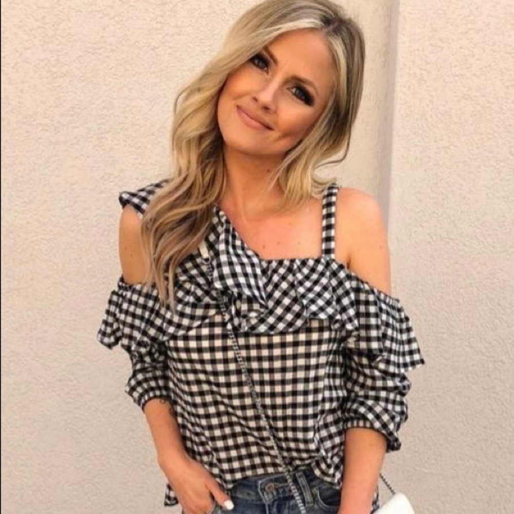 NWT Express Gingham top